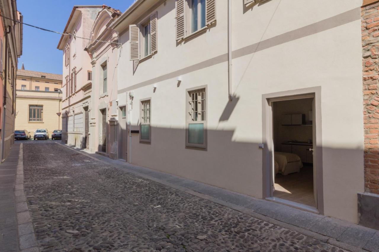 Center Rooms Piacenza Luaran gambar