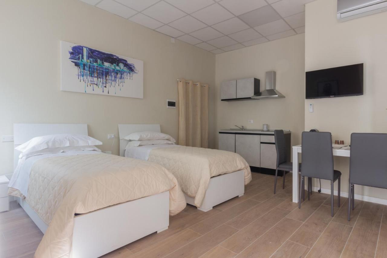 Center Rooms Piacenza Luaran gambar