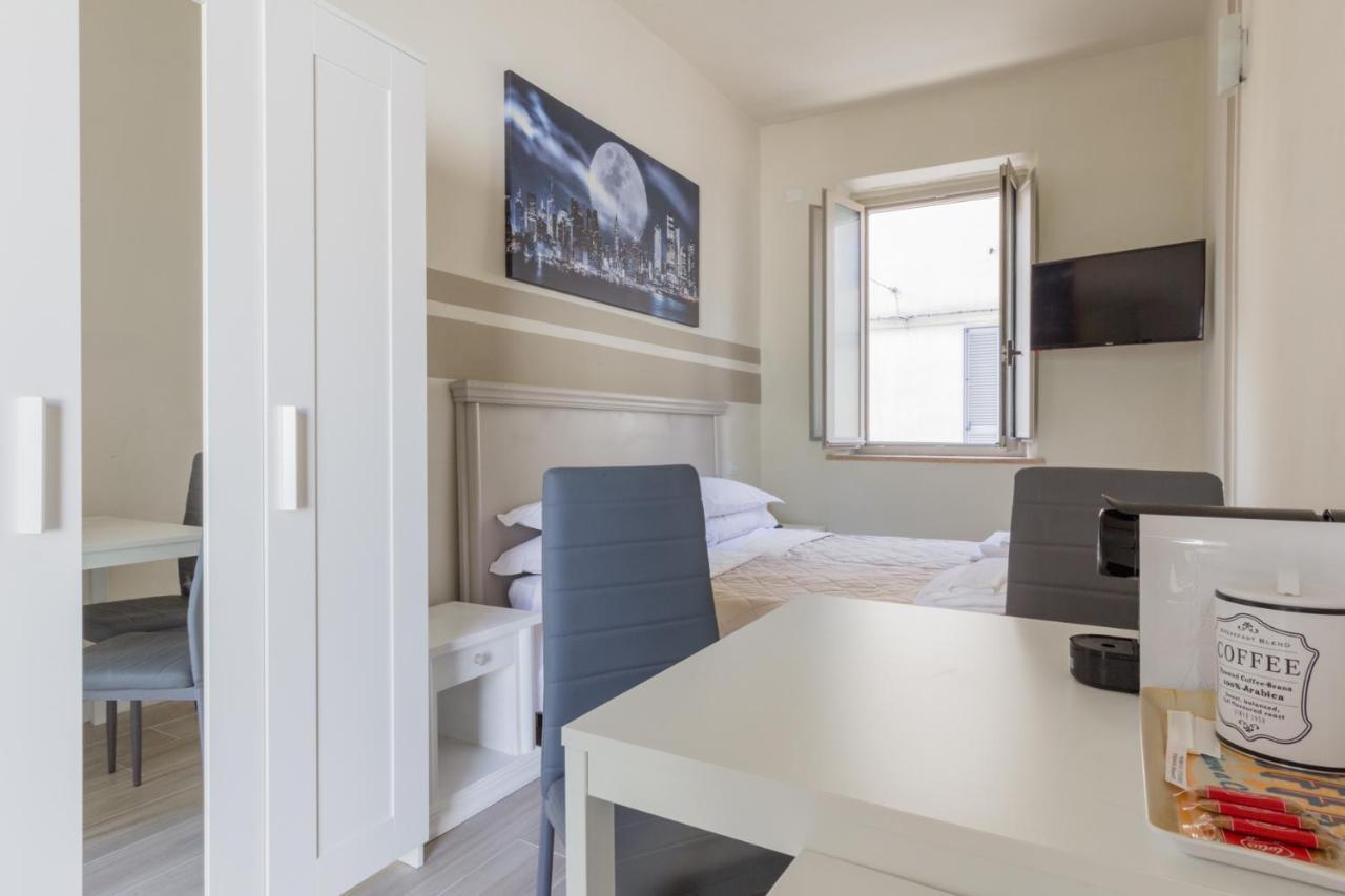 Center Rooms Piacenza Luaran gambar