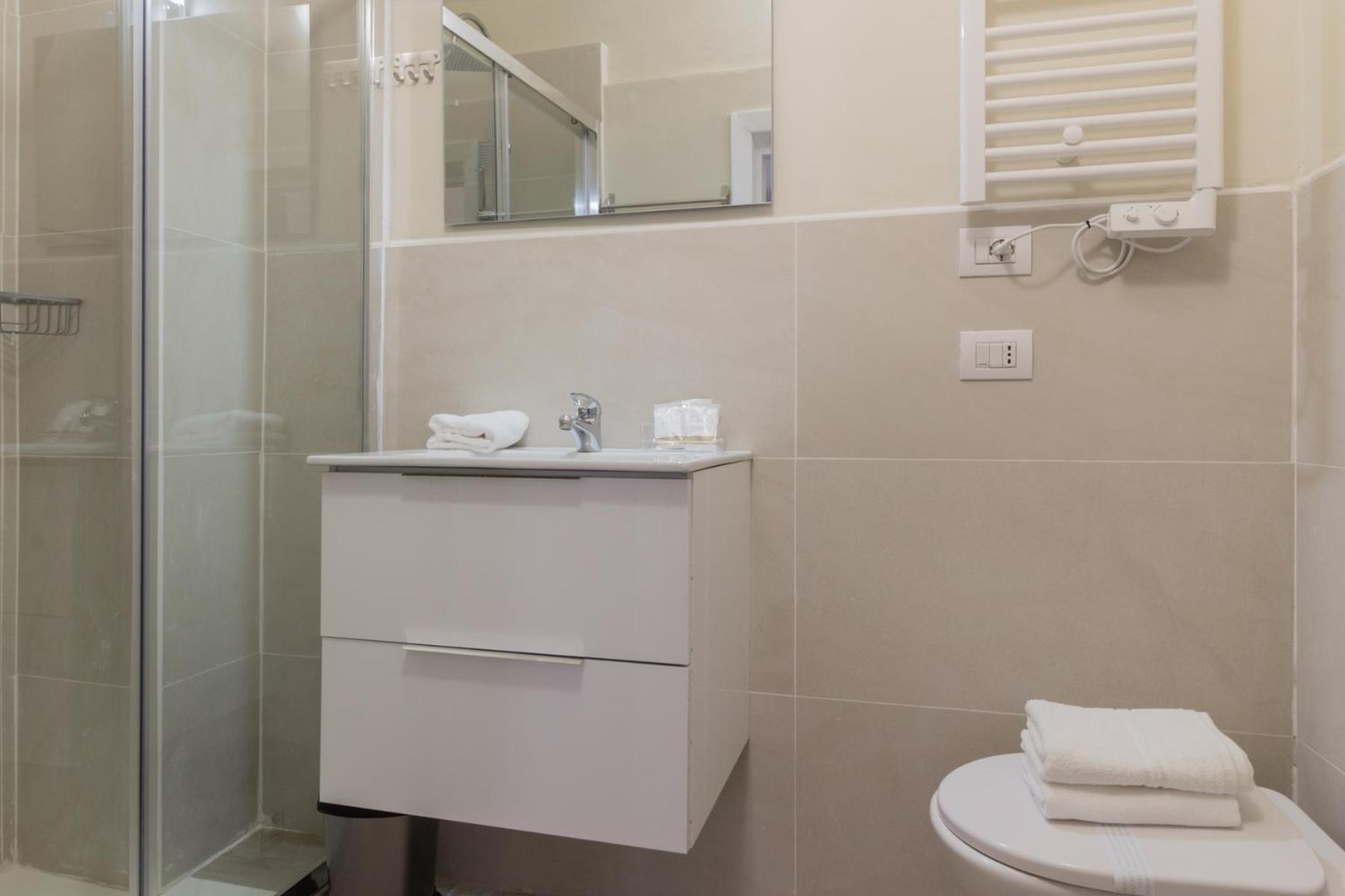 Center Rooms Piacenza Luaran gambar